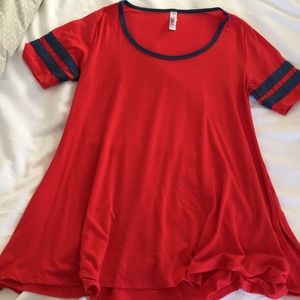 Lularoe perfect T